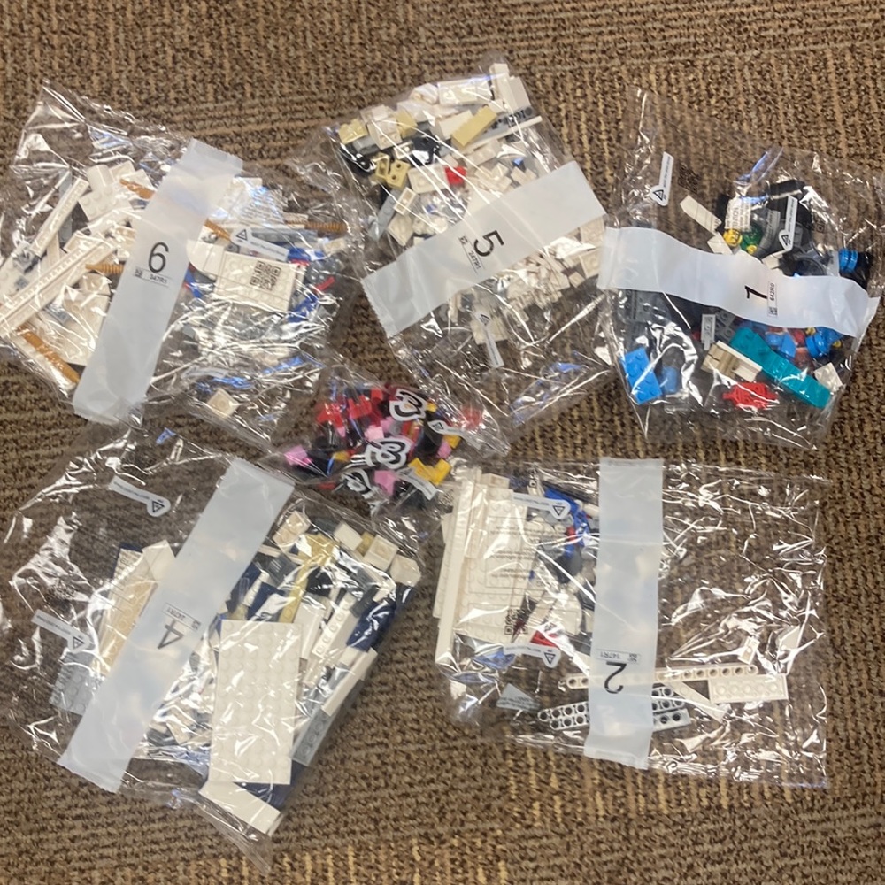 Random Lego bags from Lego Chess Kit (NOT FULL KIT)